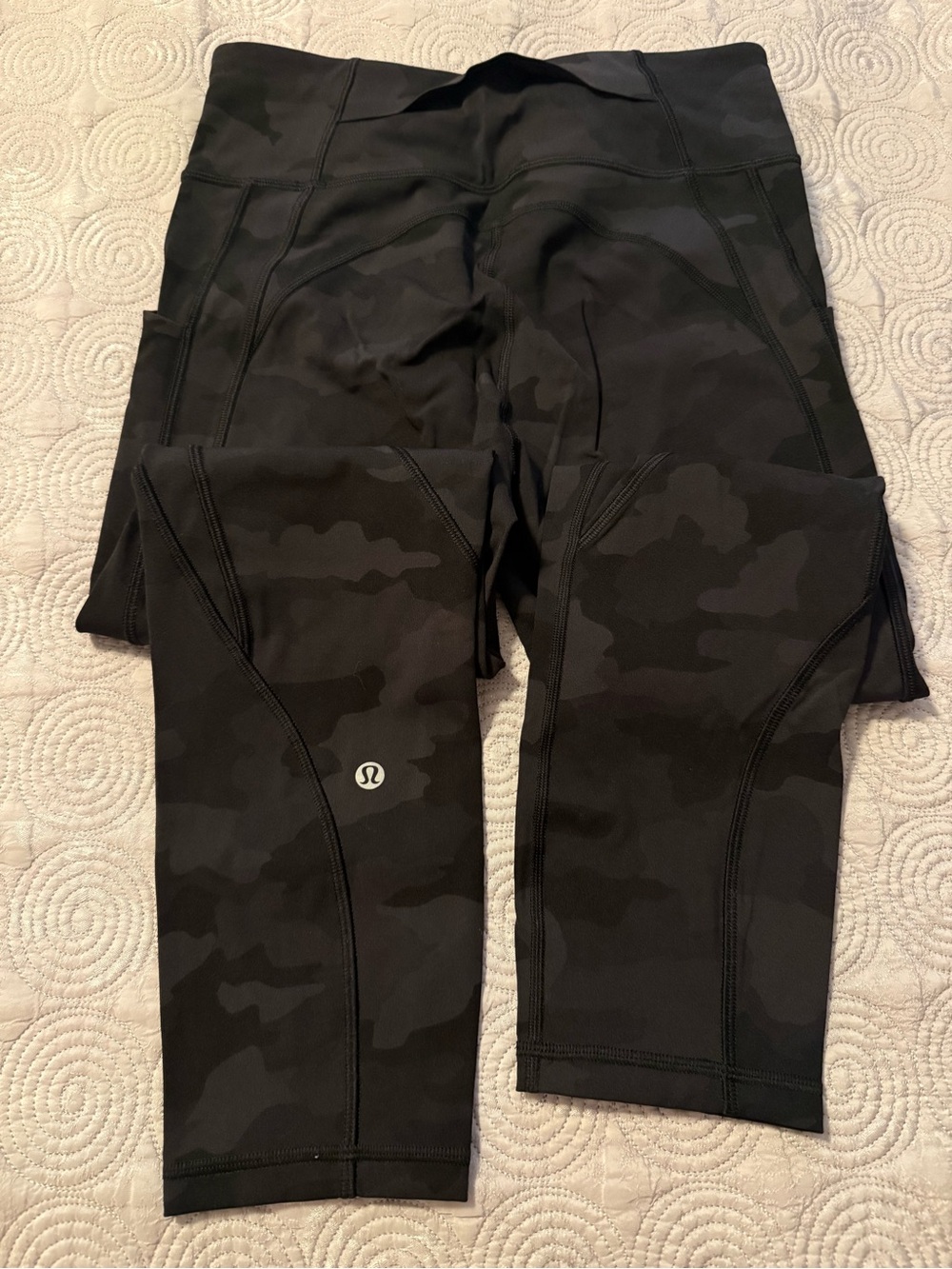lululemon athletica Black Camo Cropped Leggings